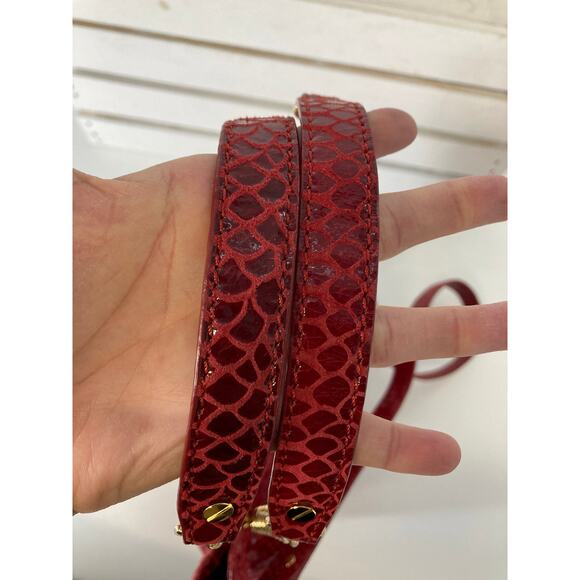 MICHAEL KORS, MEDIUM RED ANIMAL PRINT LEATHER CROSSBODY BAG - Picture 11 of 14